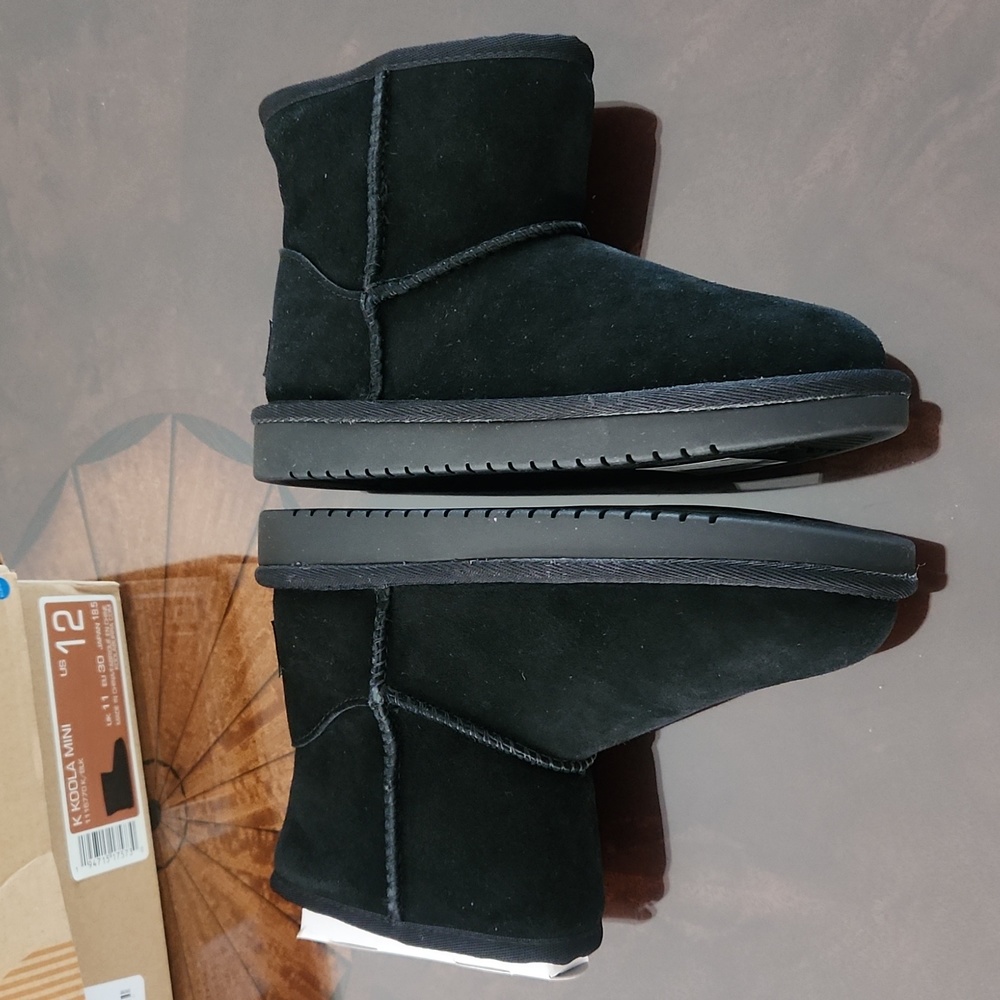 Koolaburra by UGG Black Boots - Picture 14 of 16